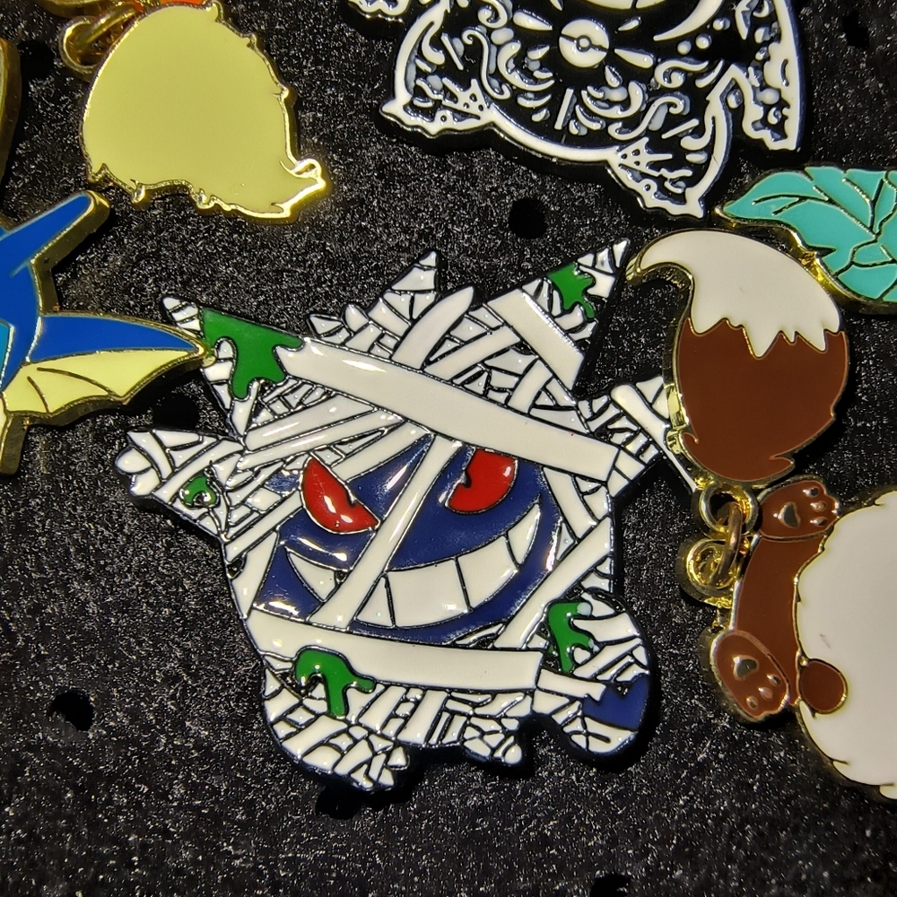 Pokemon Mismagius Enamel Pin - Blue, White, Red, Green